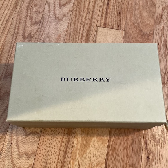 Burberry Calf Leather Thong Sandal Wedge with Box size 37 - Picture 3 of 11